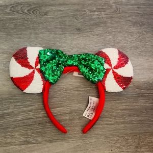 New Disney Christmas Holiday Mouse Ears